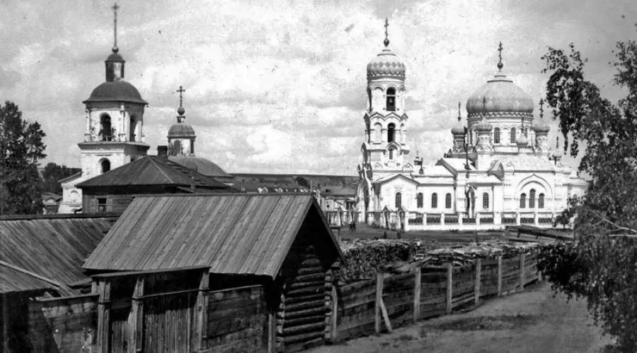 Бийск, окт. 1910 г. Вид на Успенский собор.