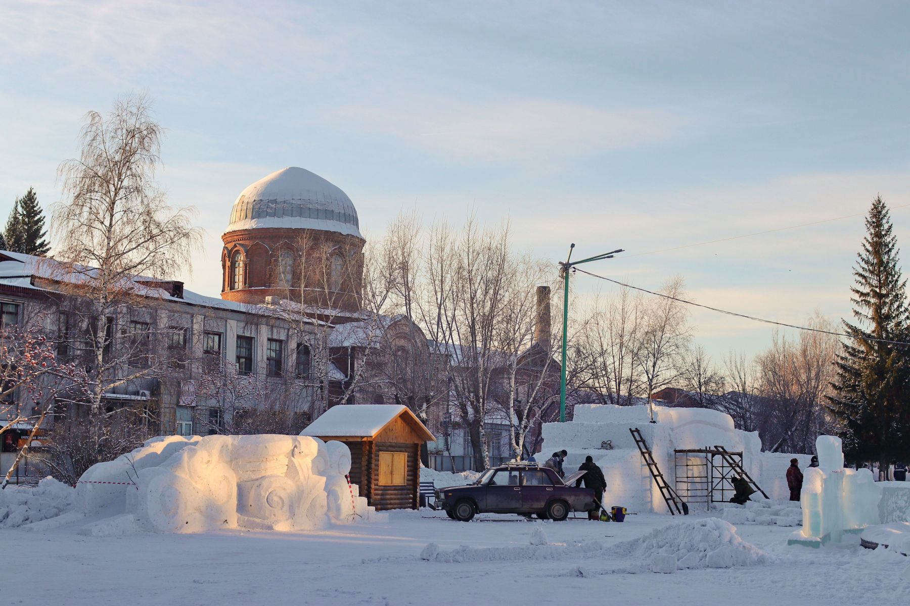 Новогодняя атмосфера.