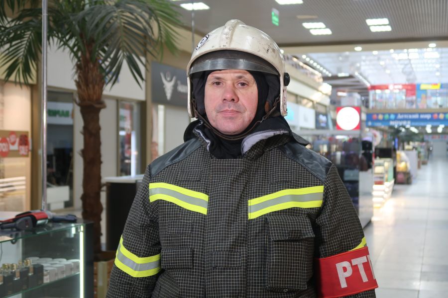 Владимир Денисов, заместитель начальника второго пожарно-спасательного отряда ГУ МЧС по Алтайскому краю