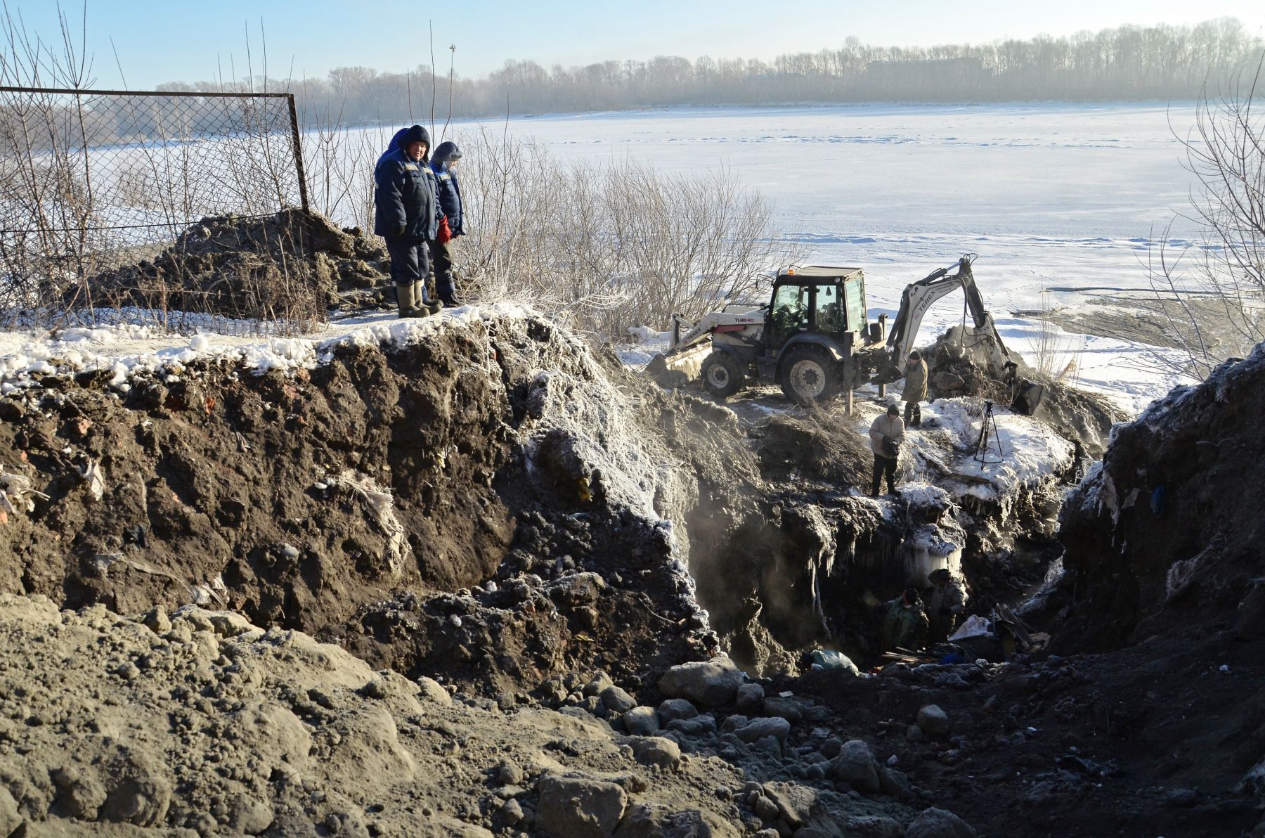 Место порыва на сетях "Водоканала"