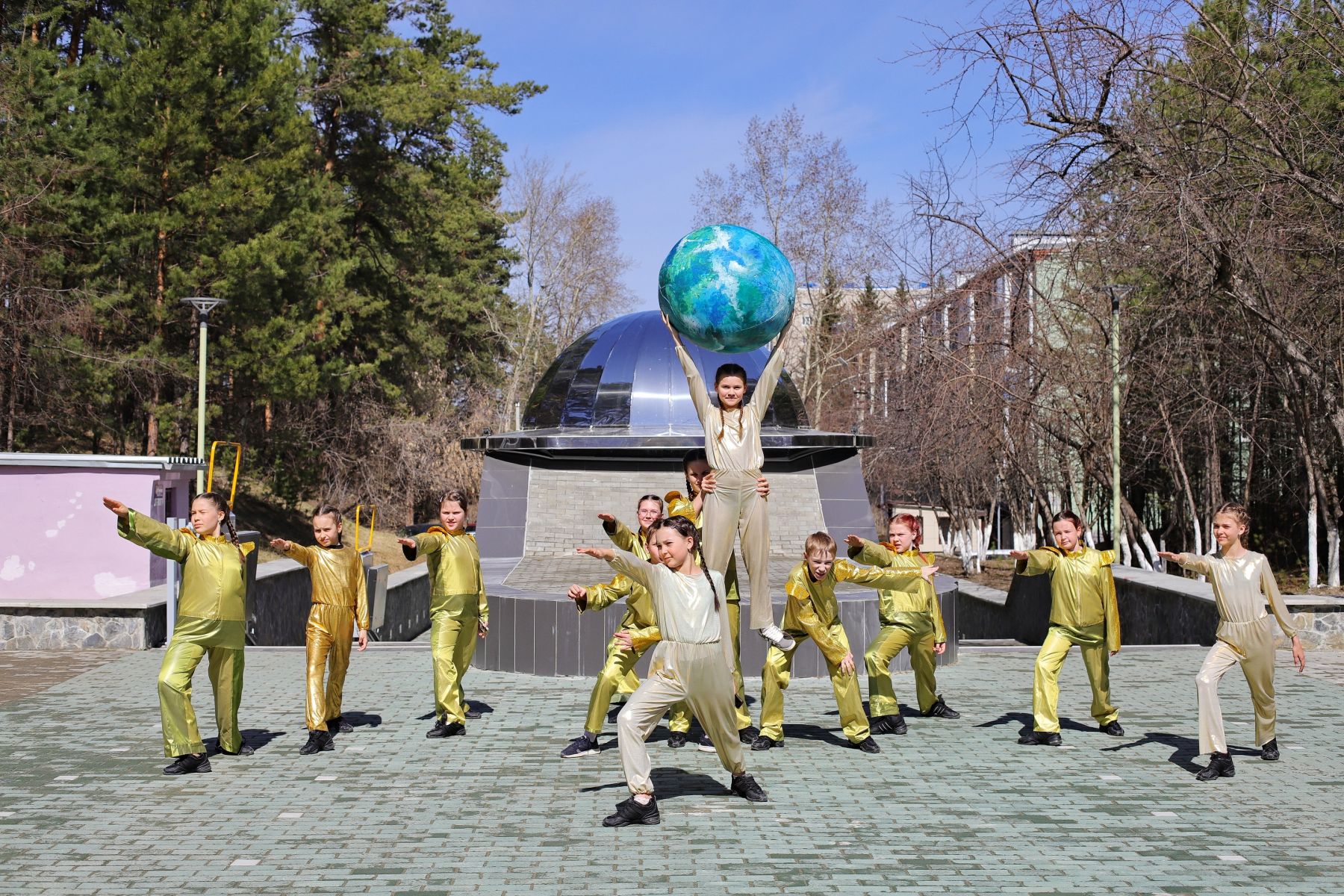 Квадрокоптеры. Планетарий. Соревнования
