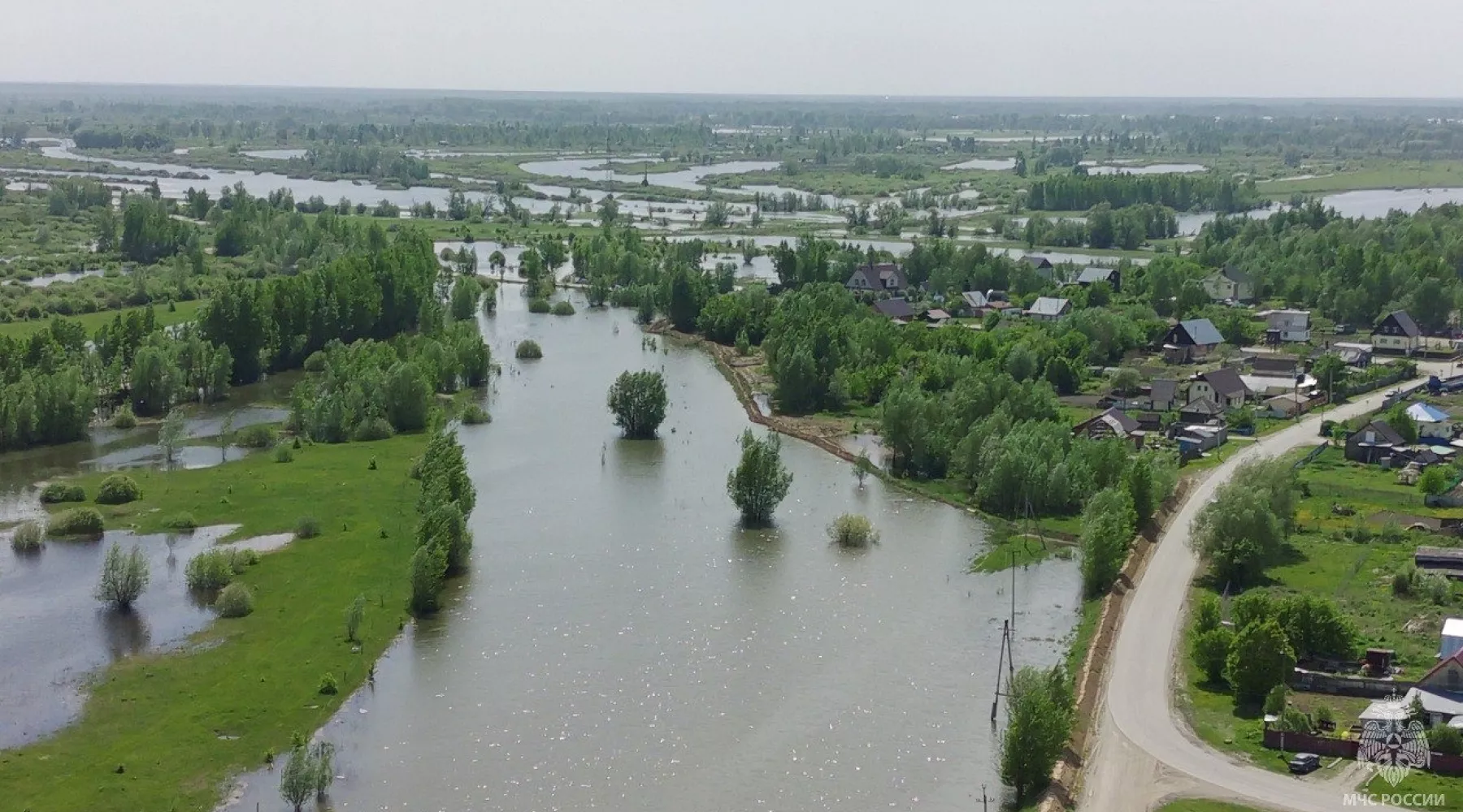 Уровень воды в Оби в районе Барнаула превысил критическую отметку
