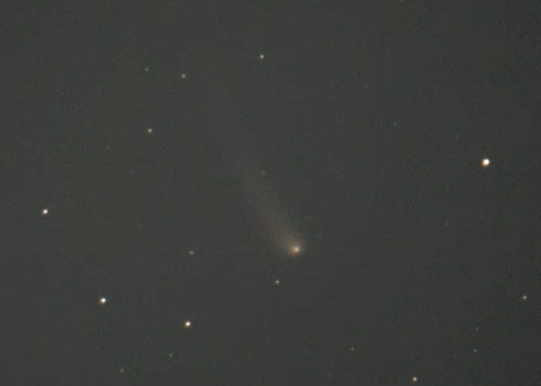 Таймлапс кометы C 2023 A3 (Цзыцзиньшань-АТЛАС) по небу над Бийском. Съемки Бийского планетария. 