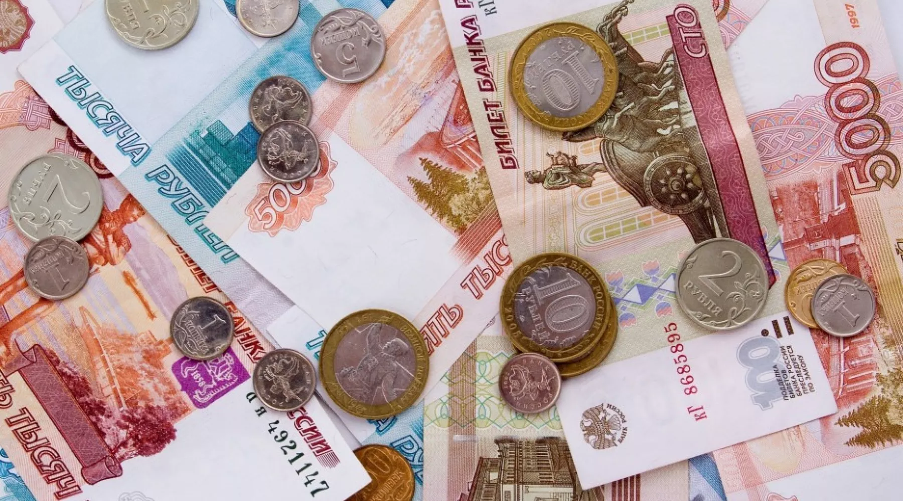 Жители Алтая обменяли монеты на сумму более 425 тысяч рублей