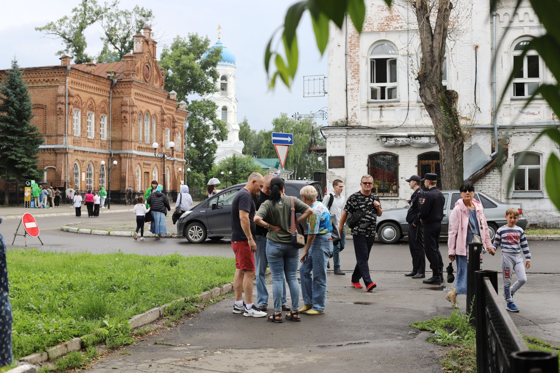 День города. "Прогулки по старому городу".