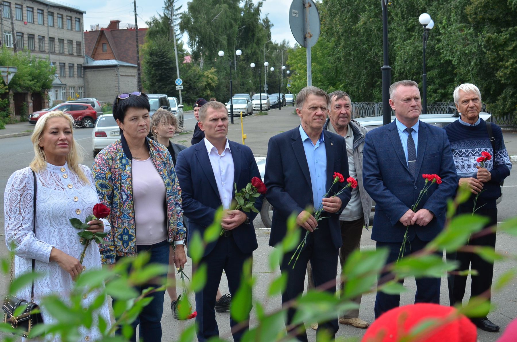 Открытие Памятного знака, посвященного Константину Александрову и Николаю Путекле, Георгиевским кавалерам, организаторам и первым руководителям Бийской уездной ЧК