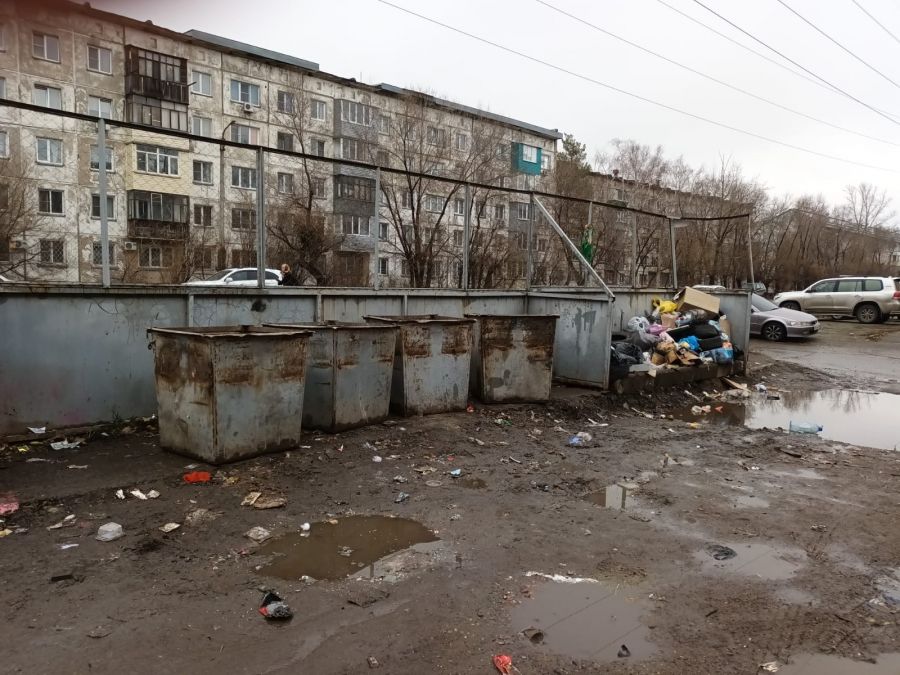 Новые баки установлены Светлана Хмельникова