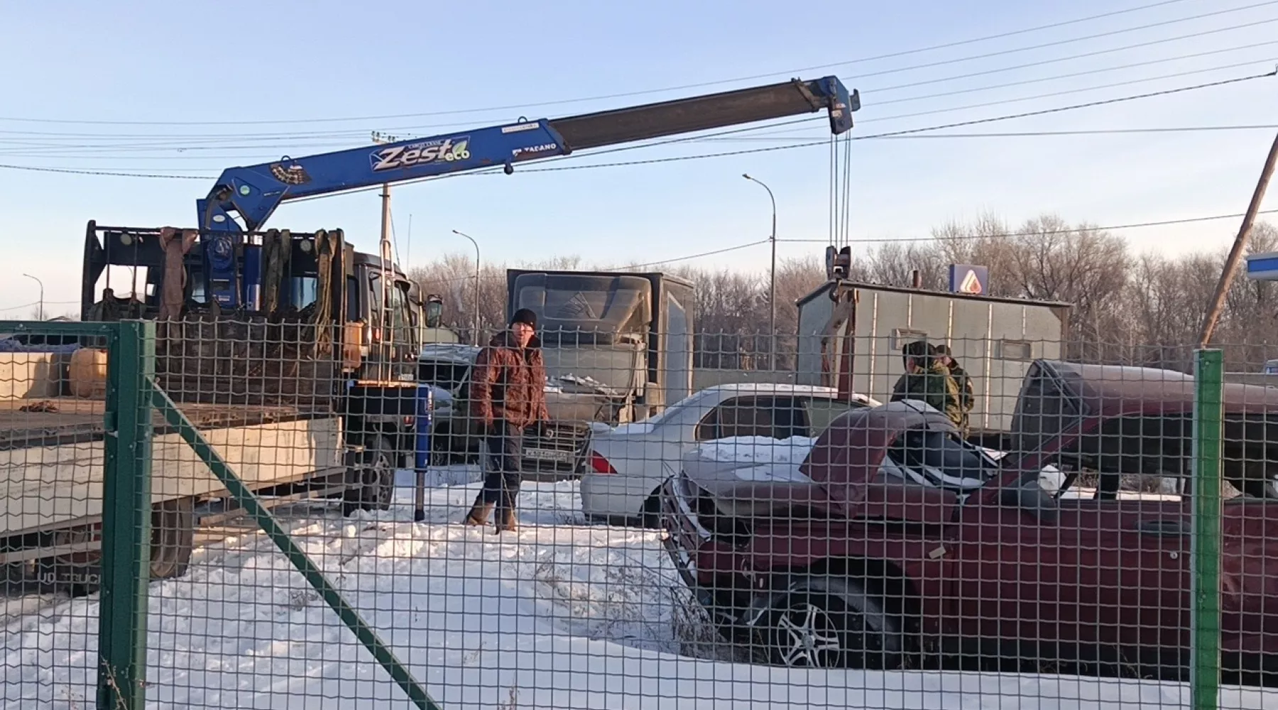 Три автомобиля, изъятых у нетрезвых жителей Алтайского края, отправили на СВО