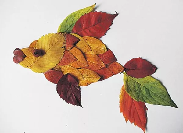 Картинка из листьев